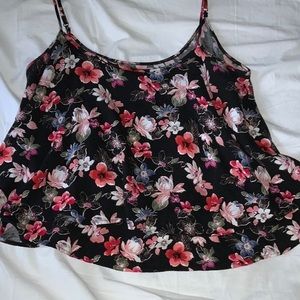 Crop top 🌺